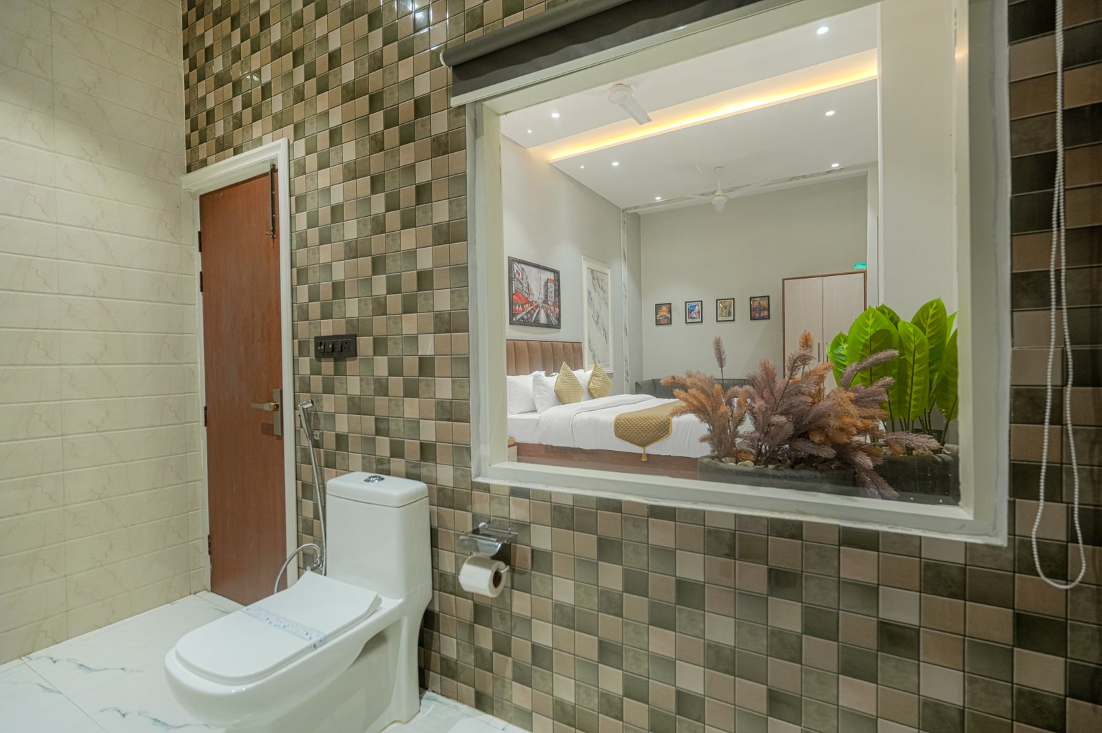 Suite with Living Area